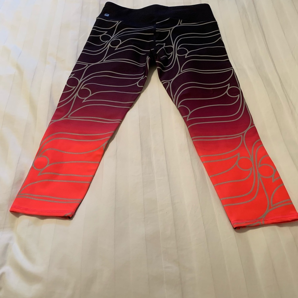 Fabletics Women’s Active Capris - Picture 2 of 6